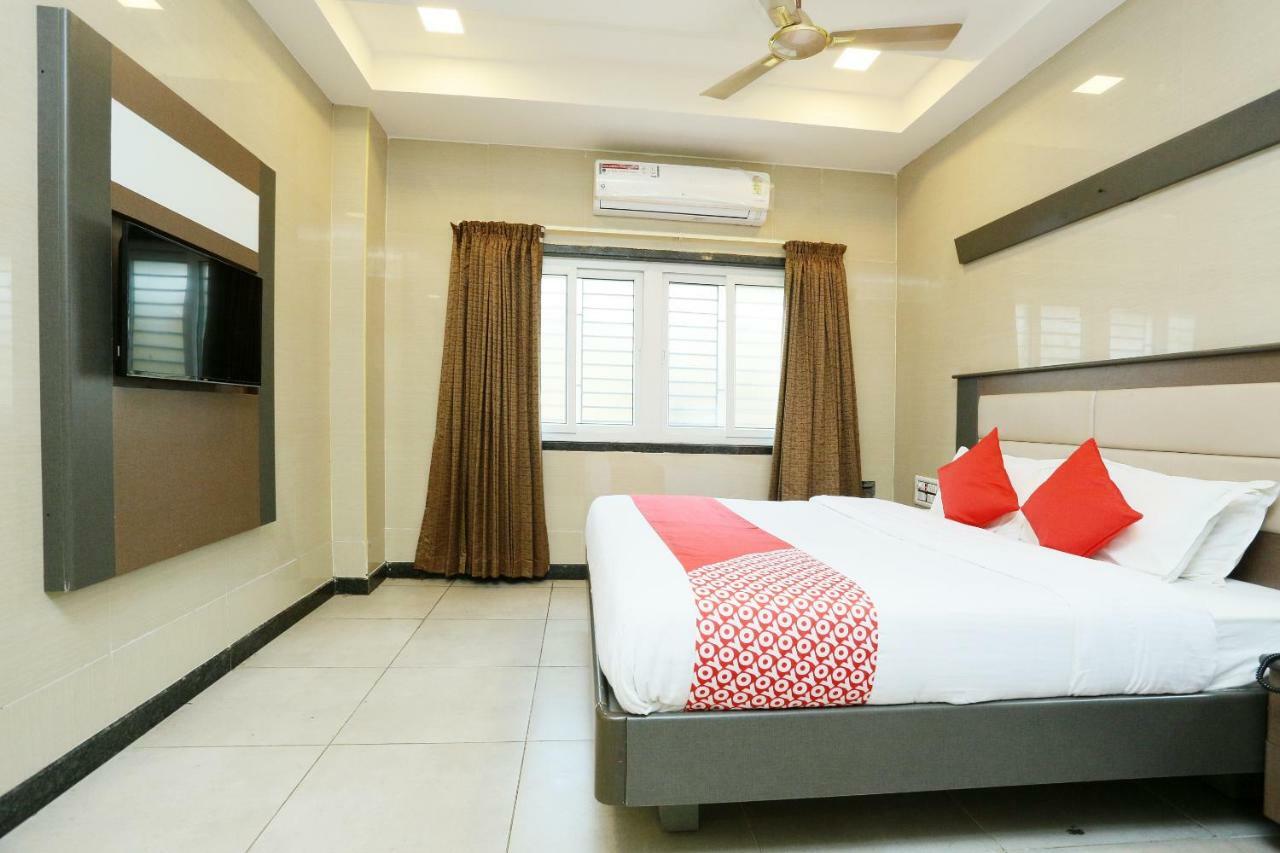 Oyo 18808 Hotel Rsn International Rameswaram Bagian luar foto