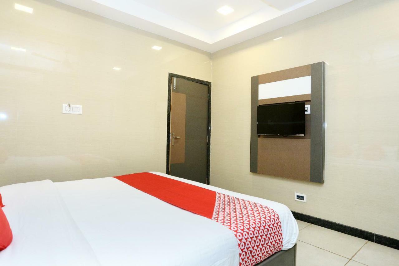 Oyo 18808 Hotel Rsn International Rameswaram Bagian luar foto